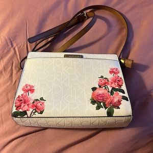 NWT Calvin Klein "white Peony" crossbody purse